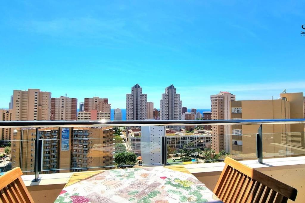 貝尼多姆Terraza Chill Out! Torres D' Oboe公寓 外观 照片