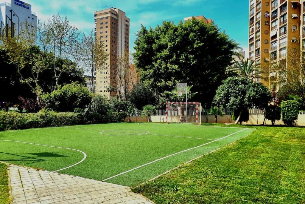 貝尼多姆Terraza Chill Out! Torres D' Oboe公寓 外观 照片